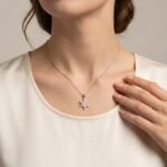 Six Point Star Pendant, kite cut diamond six point star pendant in gold, view 4